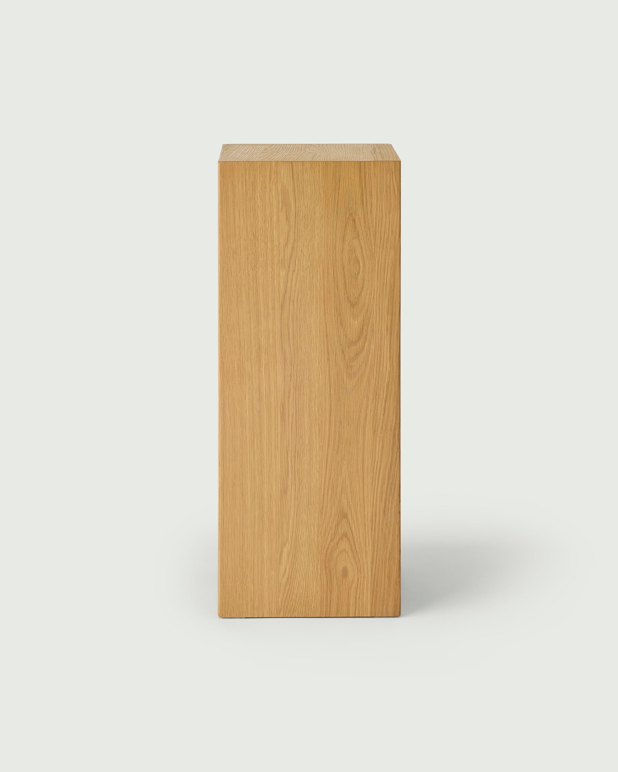 Leo Tall Plinth Light Oak - Milk & Sugar
