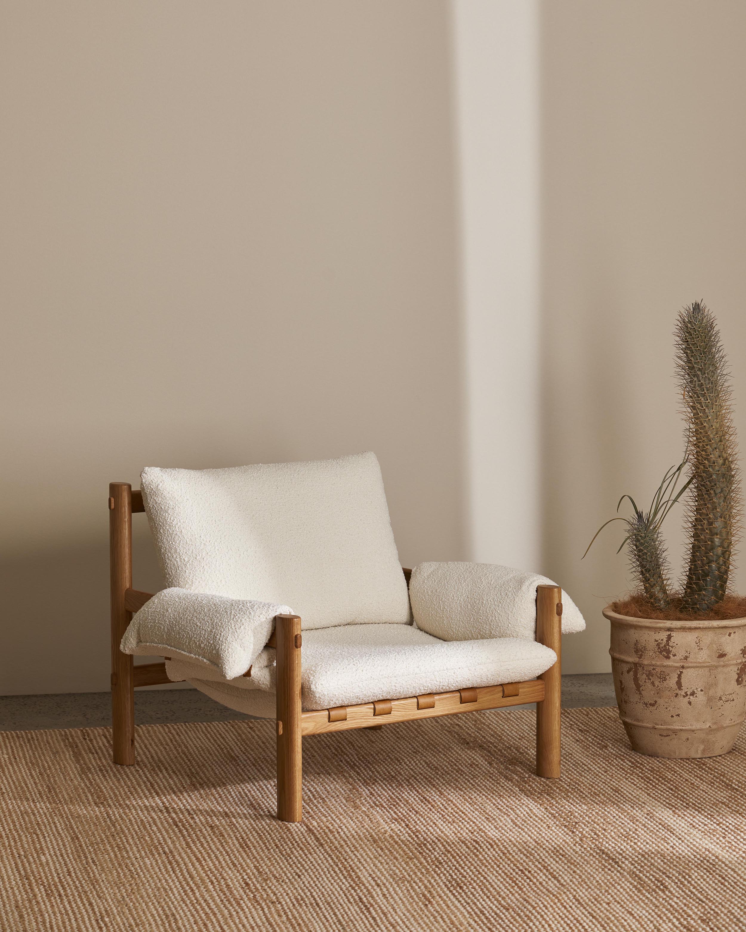 Freddy Armchair Bouclé - Milk & Sugar