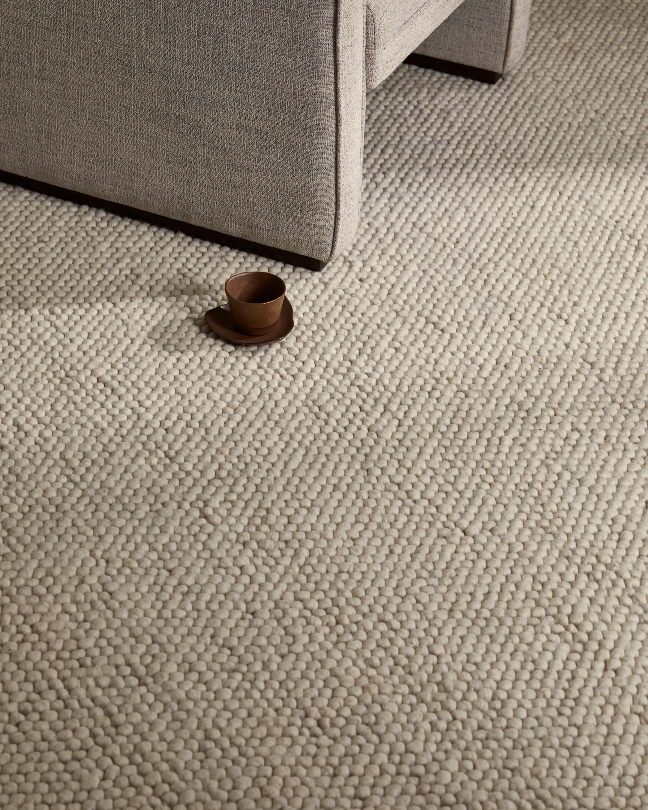 Sample of Pebble Rug Dusty White - Milk & Sugar