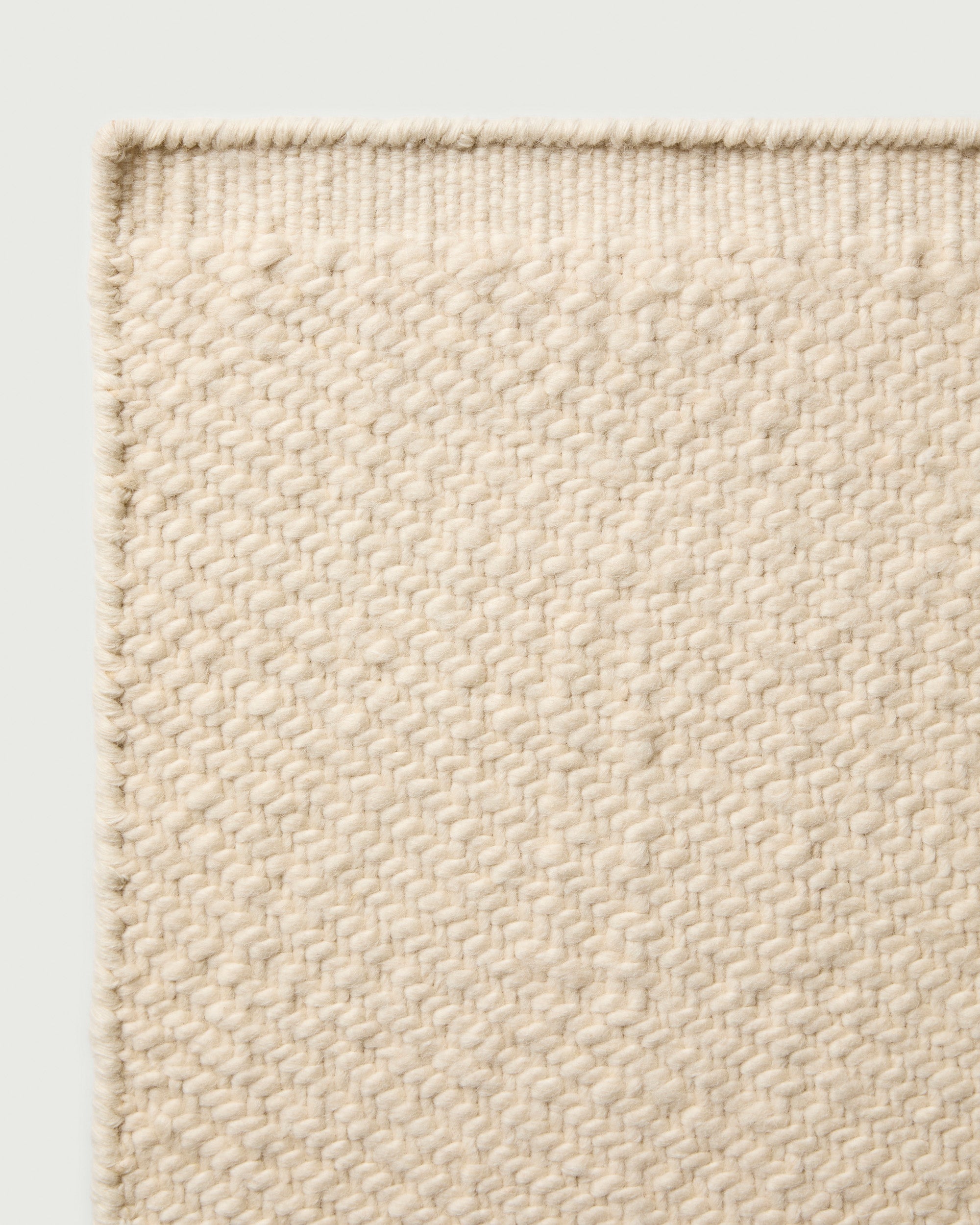 Daze Rug Dusty White - Milk & Sugar