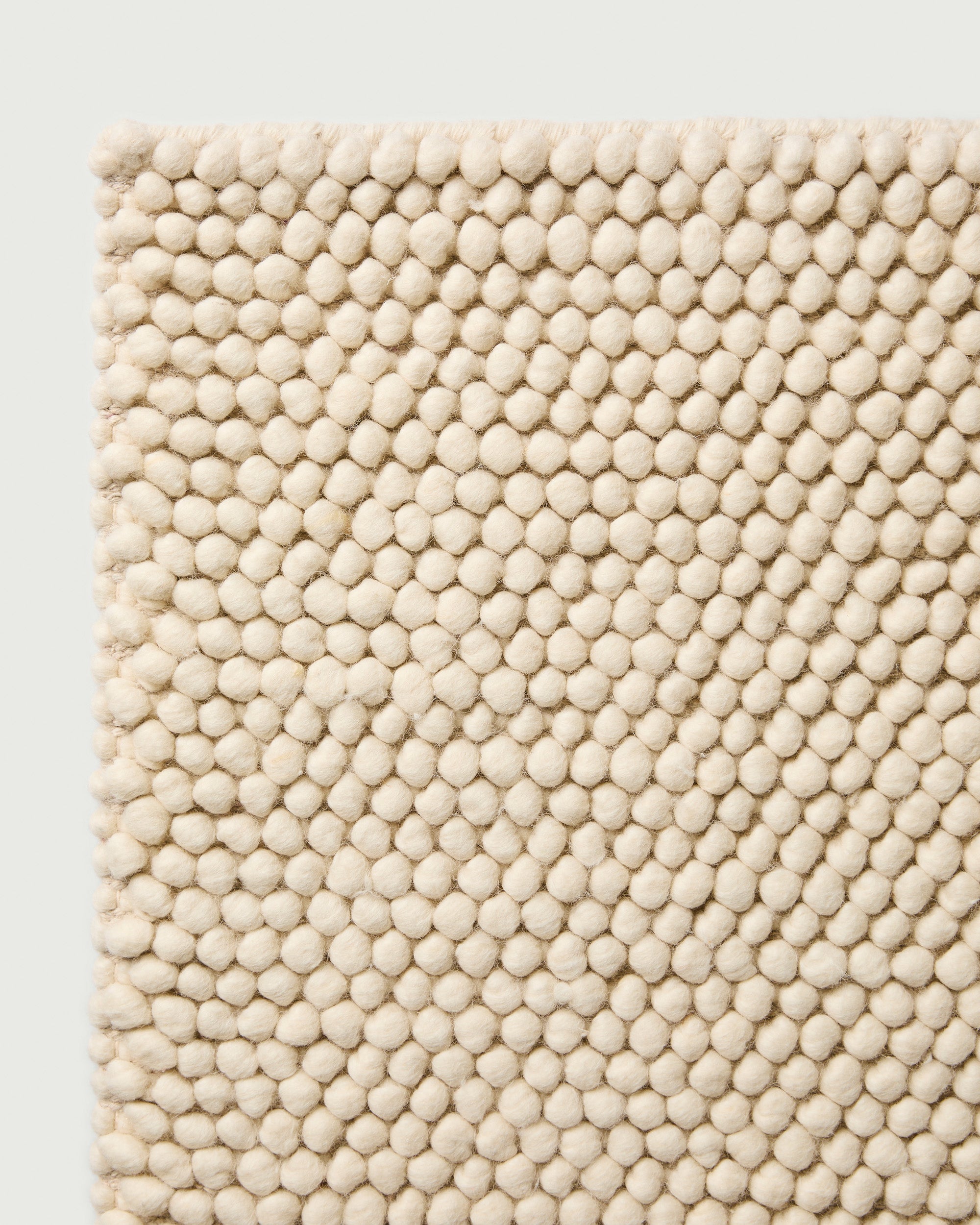 Sample of Pebble Rug Dusty White