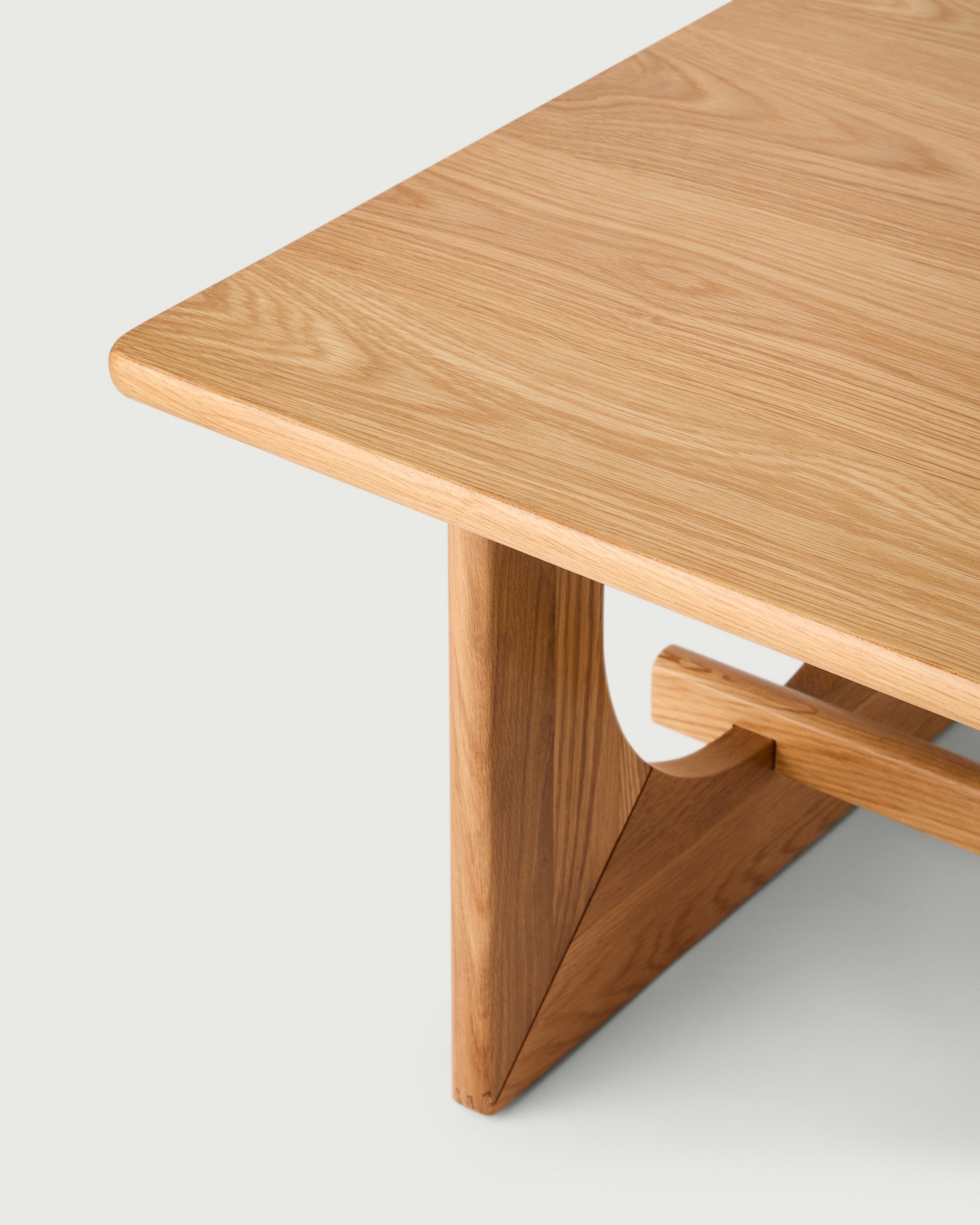 Turn Coffee Table Oak