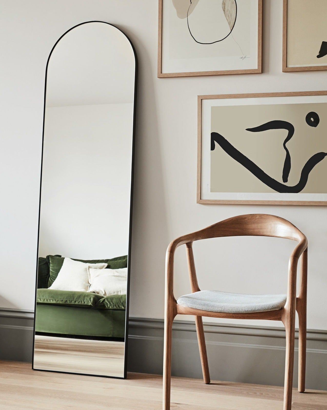 Theo Wall Mirror Brass - Milk & Sugar