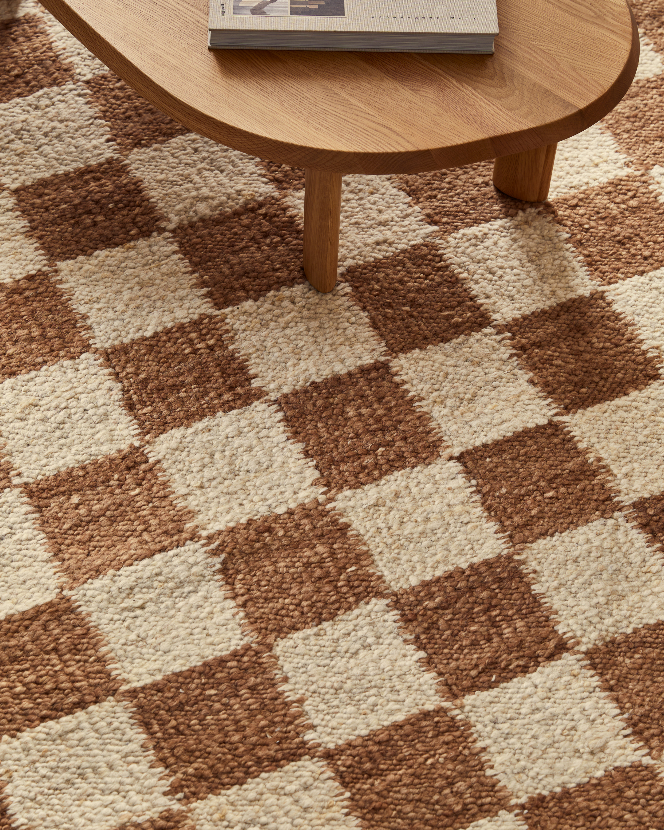 Ava Rug Chestnut