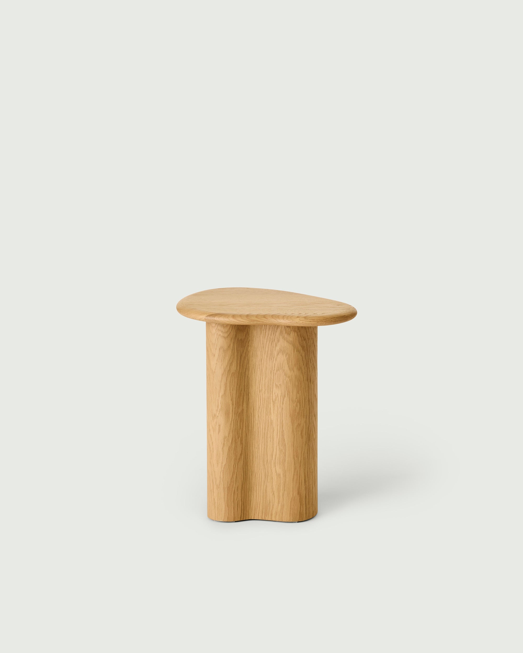 Cove Side Table Light Oak