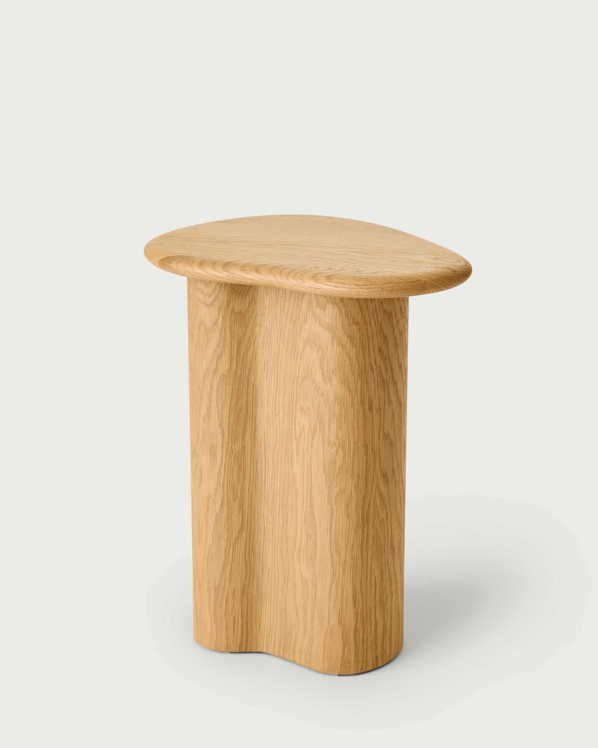 Cove Side Table Light Oak