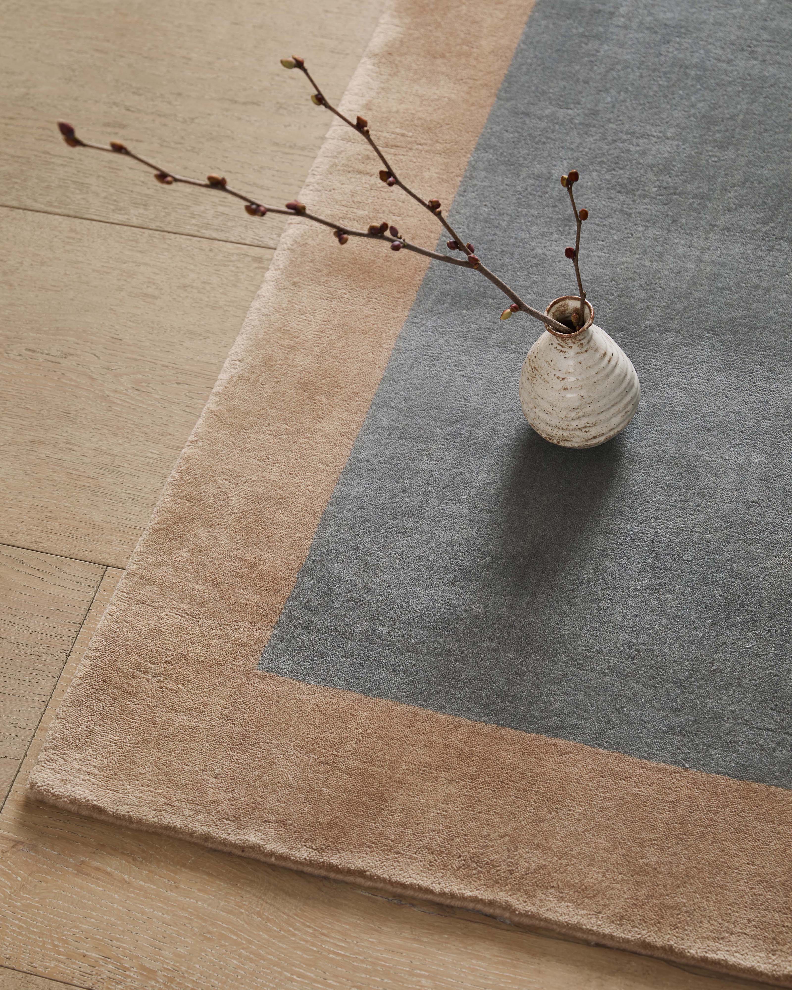 Frame Rug Stone & Steel