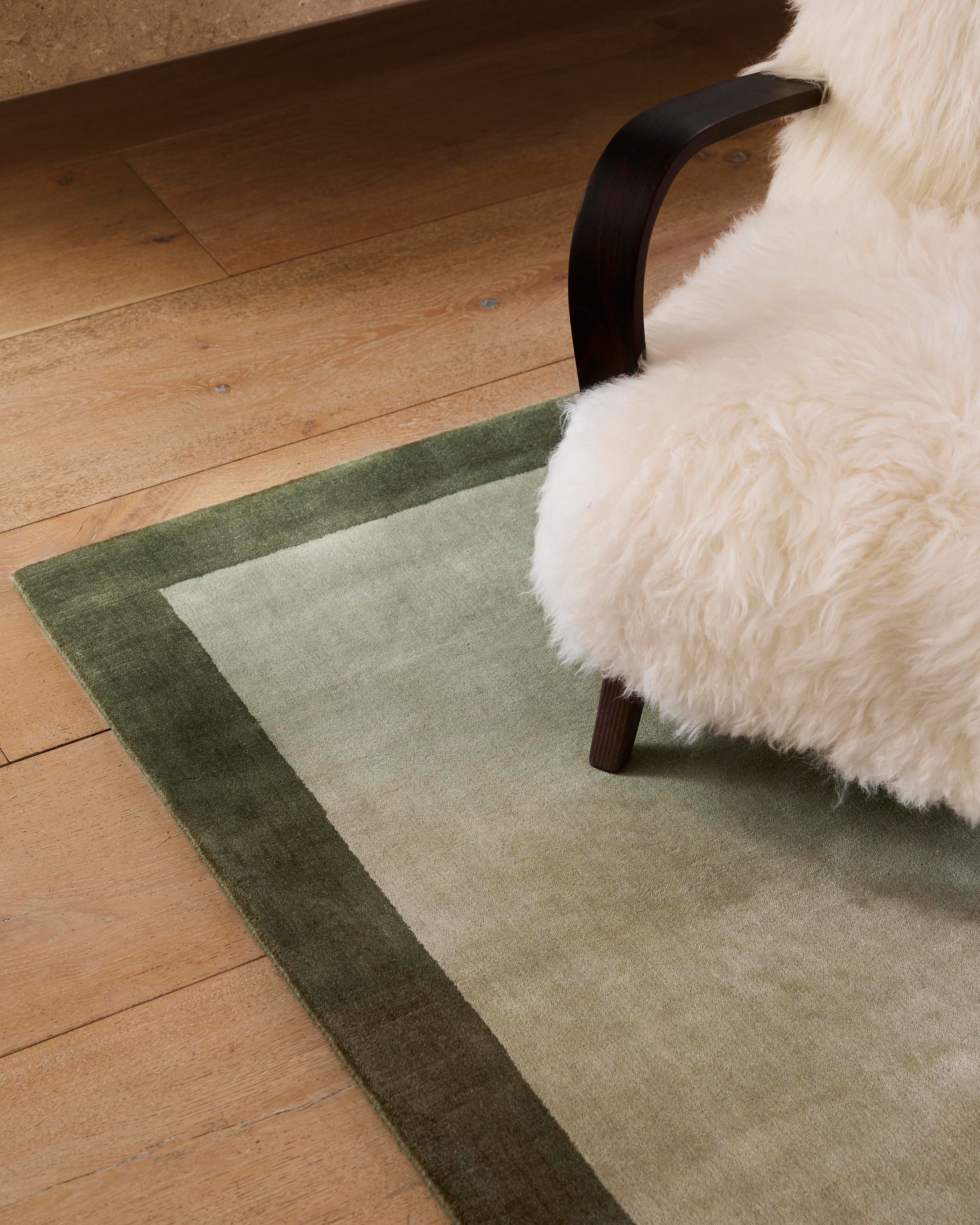 Frame Rug Fern & Artichoke – New Zealand Wool Rug | Milk & Sugar