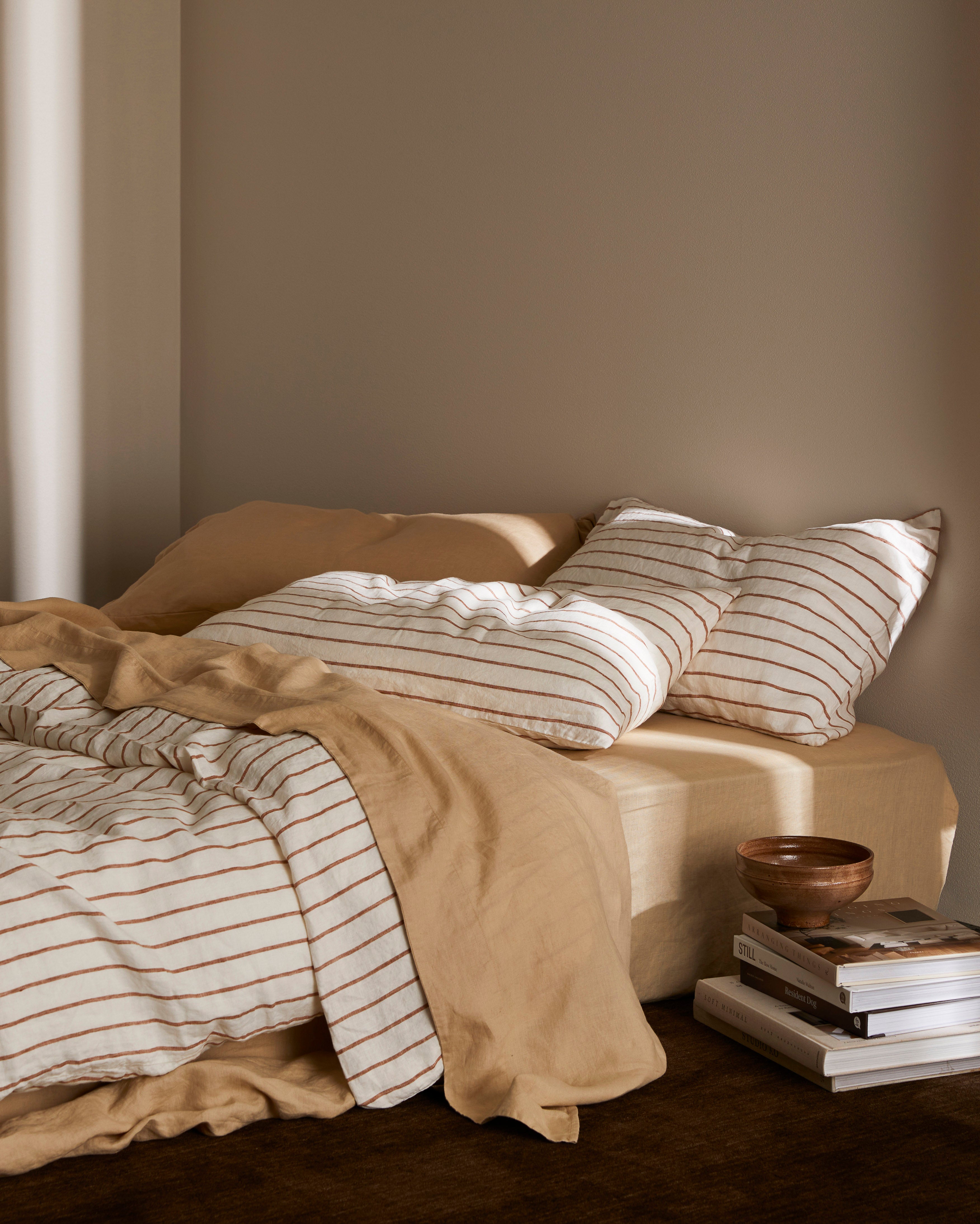 Linen Fitted Sheet in Toffee Stripe