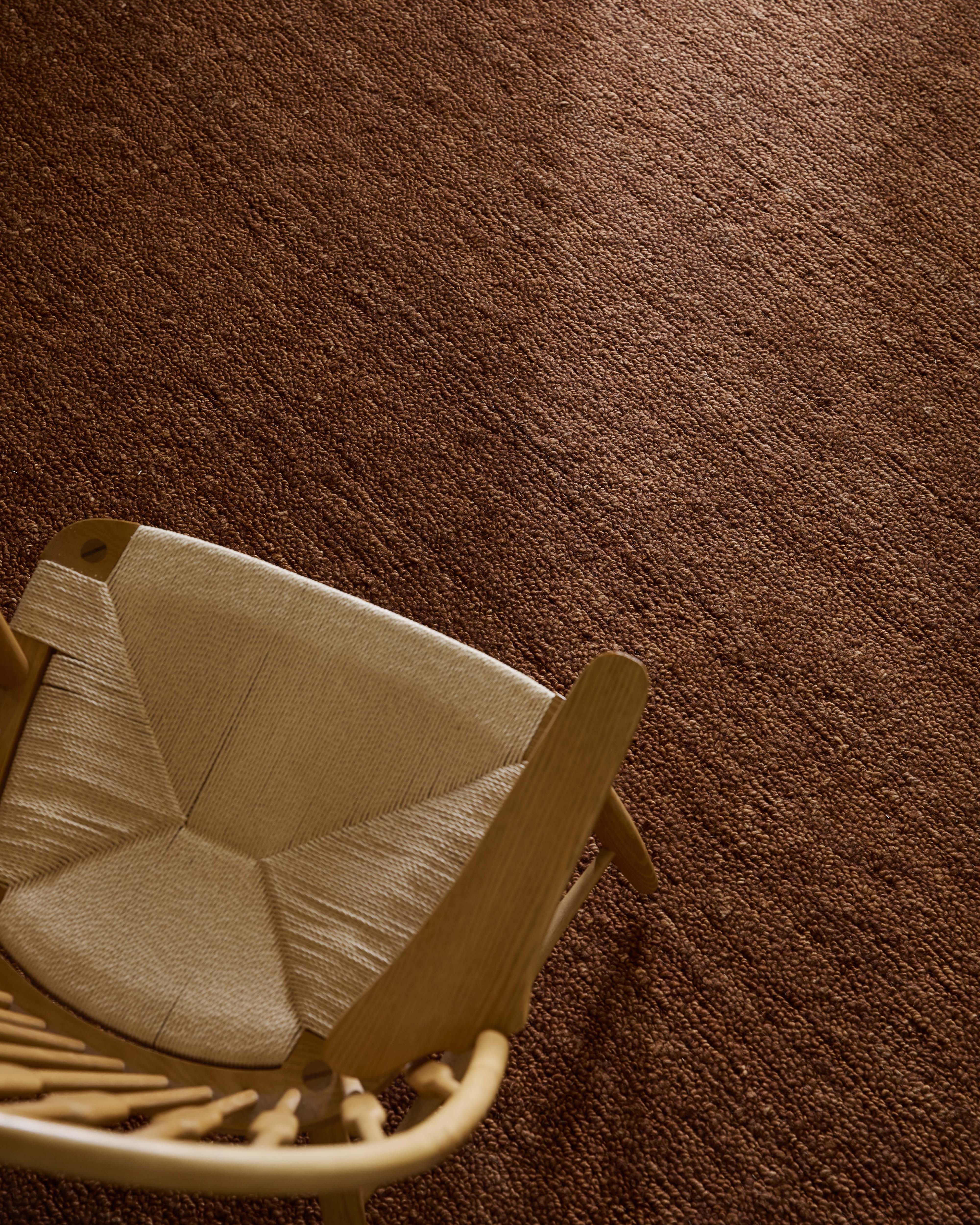 Raye Rug Pecan