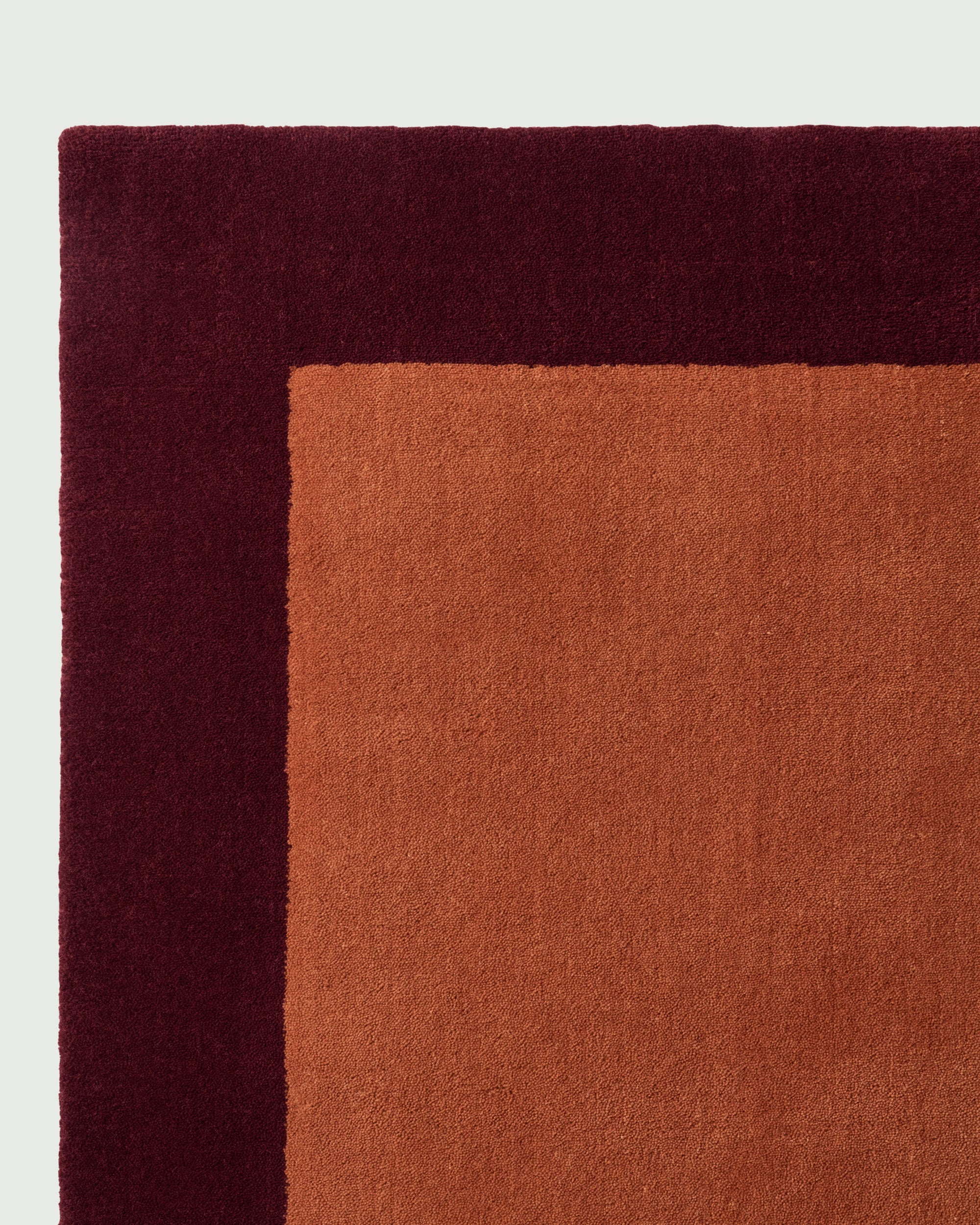 Frame Rug Merlot & Copper