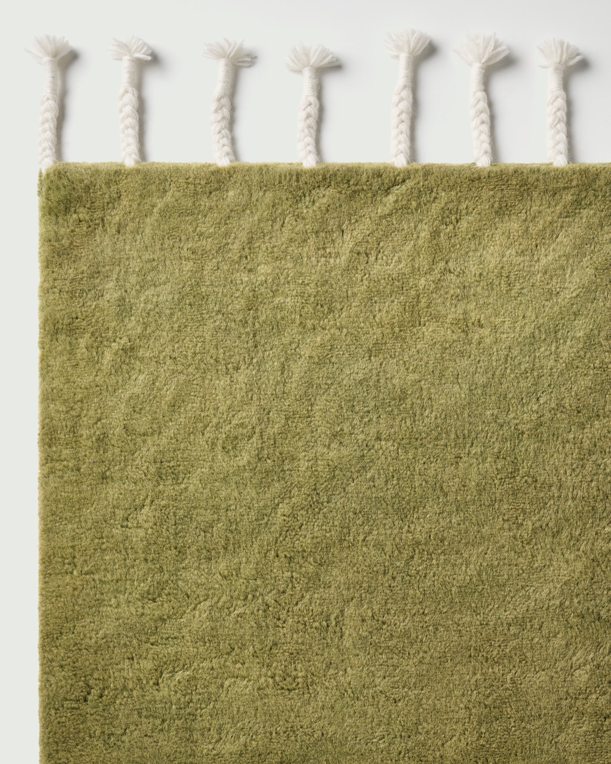 Sample of Ode Rug Artichoke